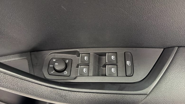 Skoda Karoq 1.0 TSI SE L 5dr DSG Petrol Estate